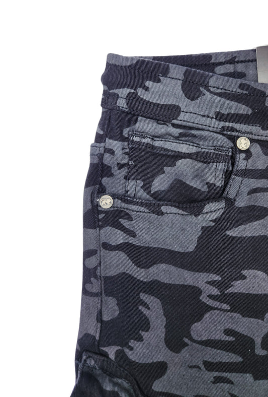MEN'S ONE CULTURE CARGO DENIM JOGGER PANTS (BLACK CAMO)