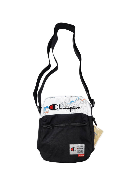 CHAMPION SUPERSIZE CROSSBODY BAG (BLACK/WHITE)