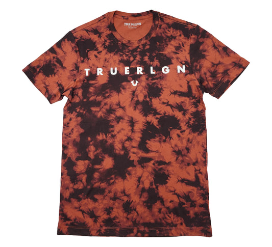 TRUE RELIGION TIE DYE ARCH LOGO TEE (HENNA)