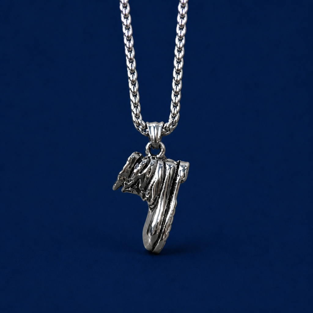 24INCH 2MM SILVER TONE STAINLESS STEEL SHOE PENDANT & CHAIN NECKLACE
