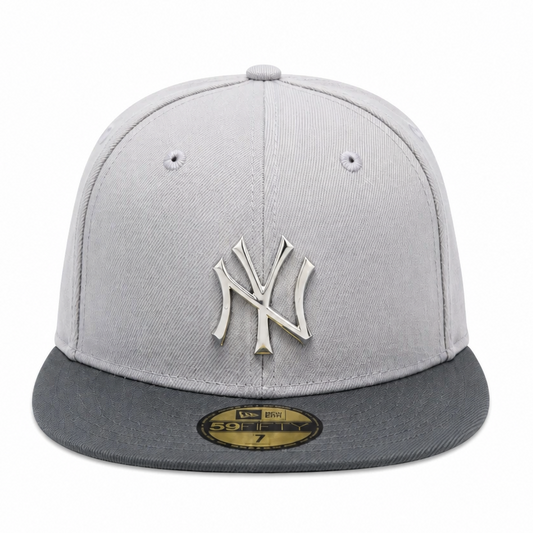 NEW ERA 59FIFTY NEW YORK YANKEES GREY/SILVER METAL BADGE FITTED HAT