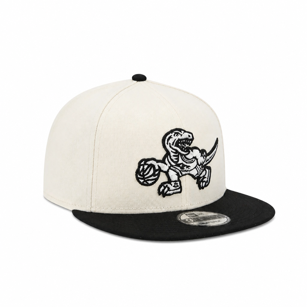 MEN'S NEW ERA NBA 9FIFTY TORONTO RAPTORS DINO LOGO CHROME WHITE & BLACK SNAPBACK HAT