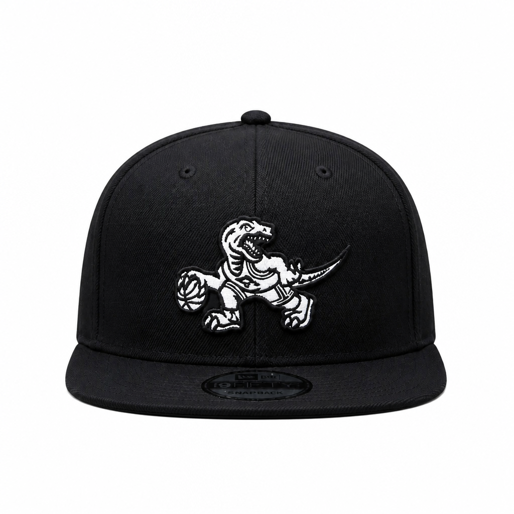 MEN'S NEW ERA NBA 19TWENTY TORONTO RAPTORS DINO LOGO BLACK & WHITE SNAPBACK HAT
