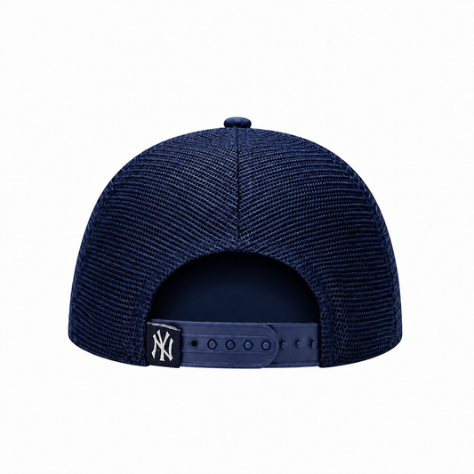 MEN'S NEW ERA MLB 9FORTY NEW YORK YANKEES NAVY BLUE & WHITE MESH TRUCKER SNAPBACK CAP
