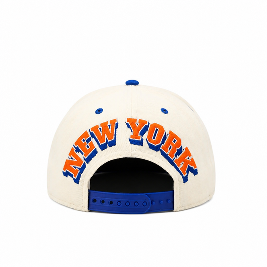 NEW ERA MEN'S 9FIFTY A-FRAME NBA NEW YORK KNICKS CREAM & ROYAL BLUE SNAPBACK HAT