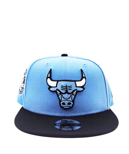 NEW ERA 9FIFTY NEW ERA CHICAGO BULLS 6X CHAMPS SKY BLUE/BLACK SNAPBACK HAT