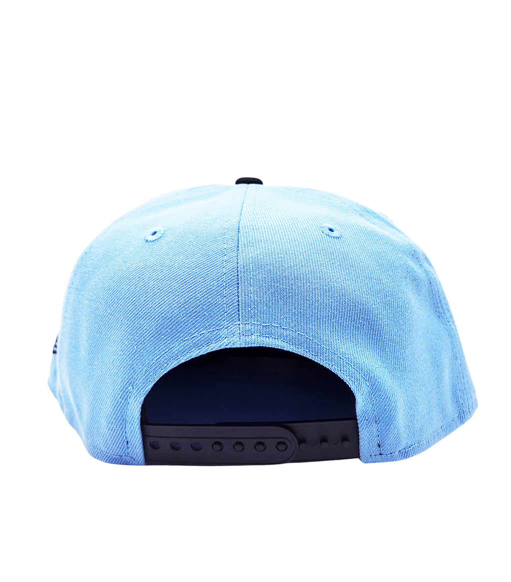 NEW ERA 9FIFTY NEW ERA CHICAGO BULLS 6X CHAMPS SKY BLUE/BLACK SNAPBACK HAT