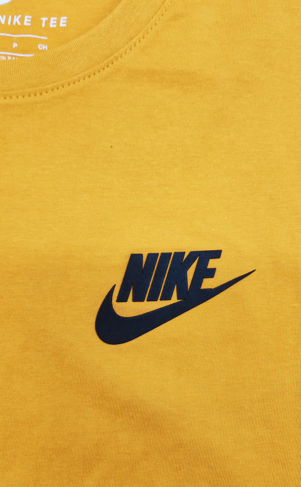 NIKE MEN'S REGULAR FIT T-SHIRT (MUSTARD YELLOW)