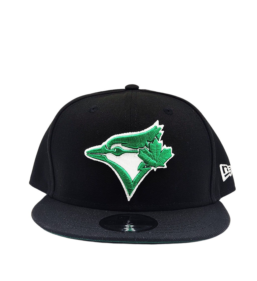 NEW ERA 9FIFTY TORONTO BLUE JAYS BLACK/GREEN SNAPBACK HAT