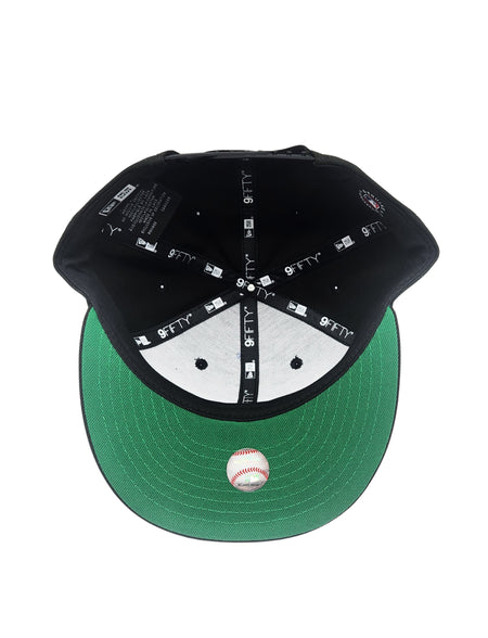 NEW ERA 9FIFTY TORONTO BLUE JAYS BLACK/GREEN SNAPBACK HAT