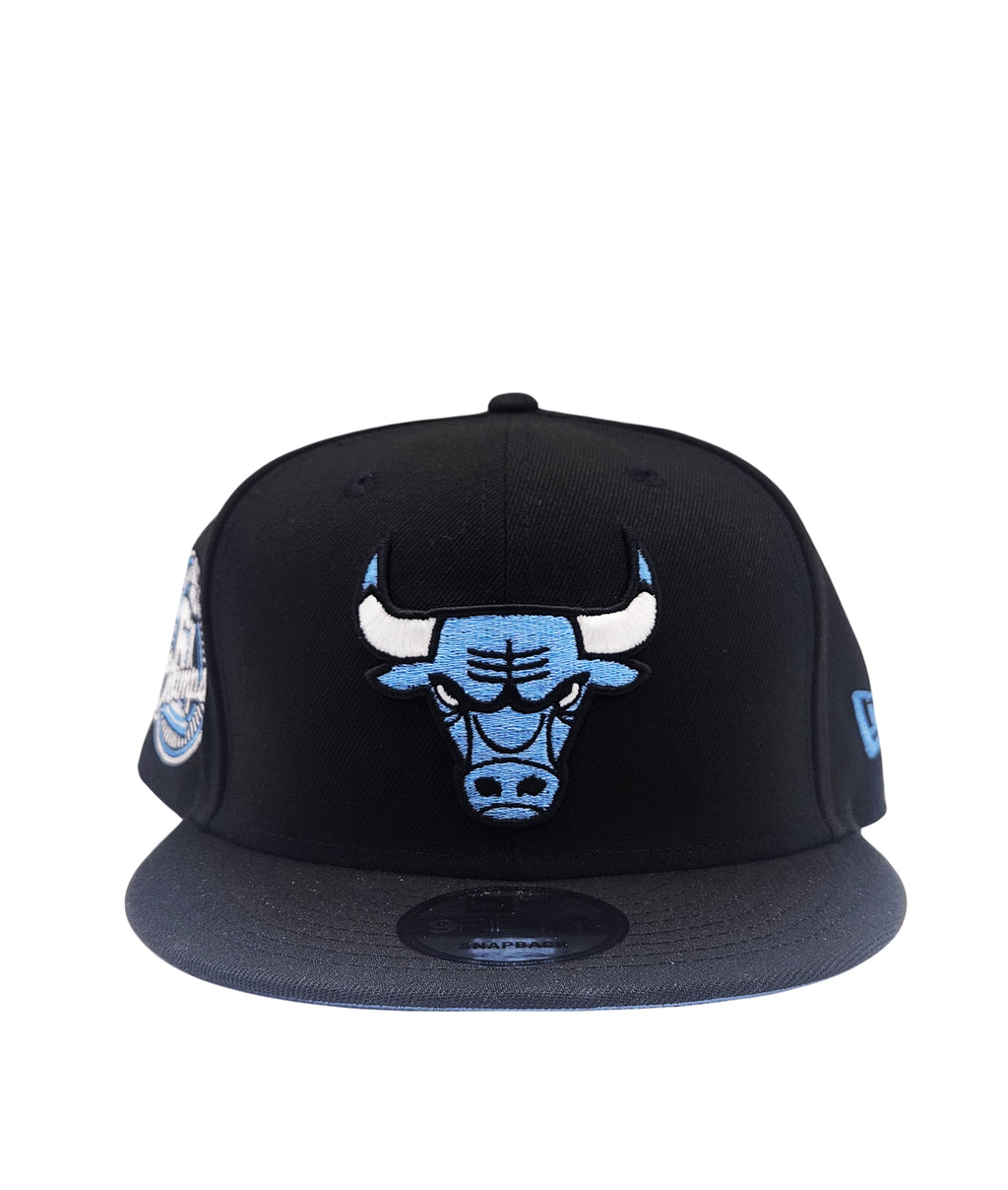 NEW ERA 9FIFTY NEW ERA CHICAGO BULLS 6X CHAMPS BLACK/BLUE SNAPBACK HAT