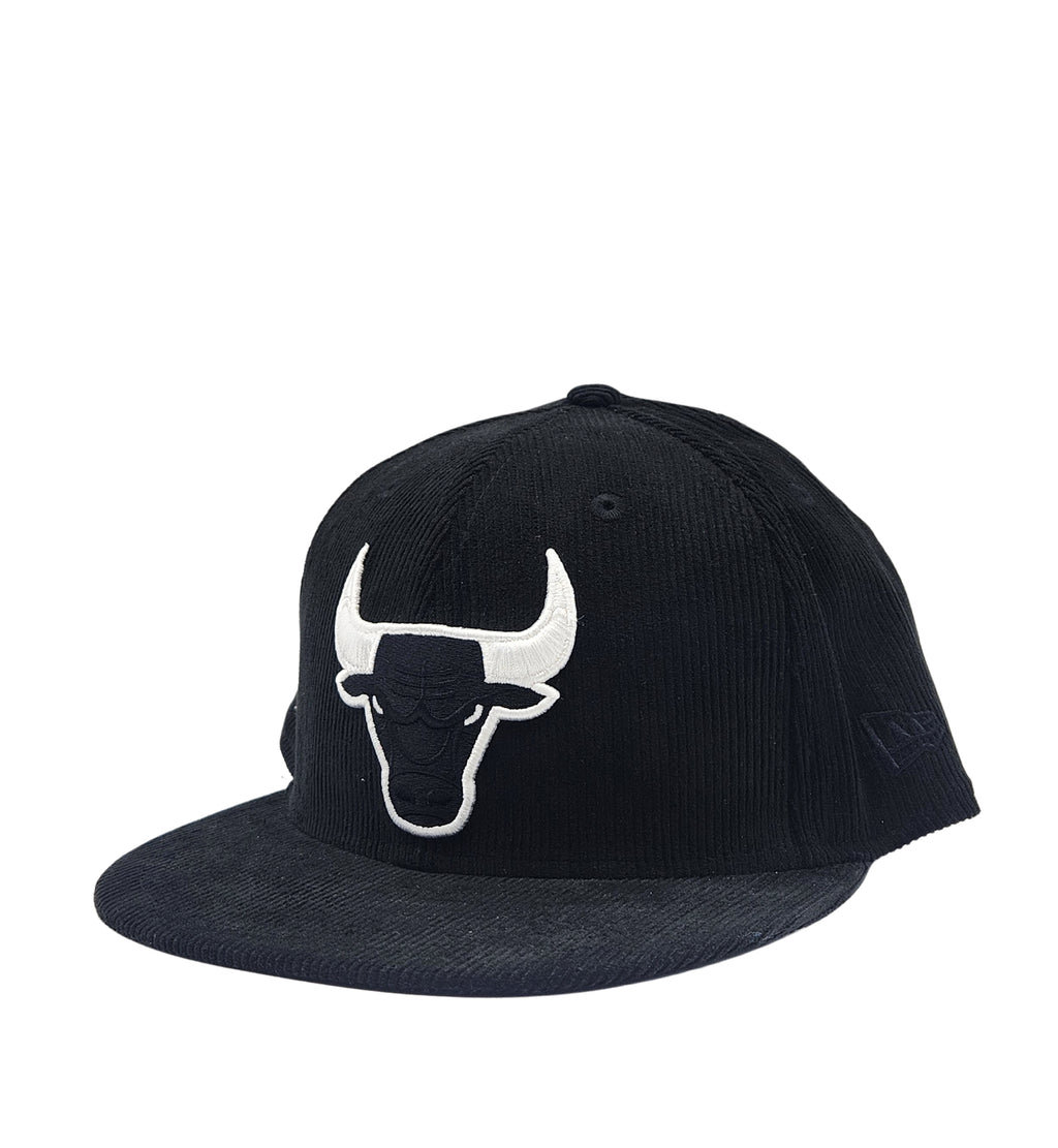 NEW ERA 9FIFTY NEW ERA CHICAGO BULLS 6X CHAMPS BLACK CORD SNAPBACK HAT