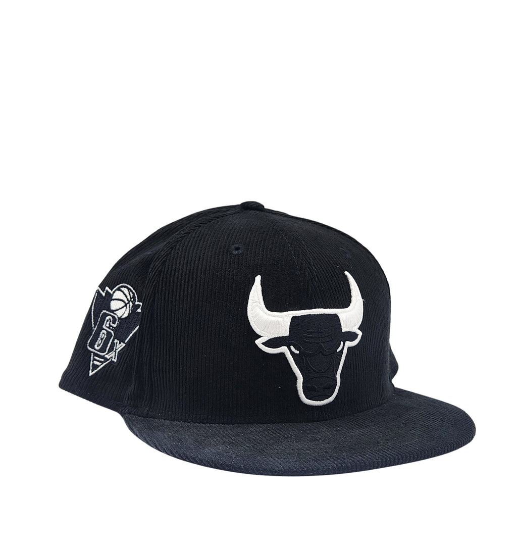 NEW ERA 9FIFTY NEW ERA CHICAGO BULLS 6X CHAMPS BLACK CORD SNAPBACK HAT