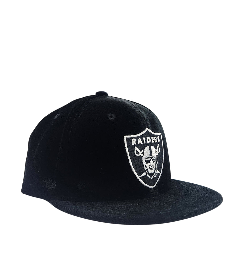 NEW ERA 59FIFTY LAS VEGAS RAIDERS BLACK VELVET FITTED HAT