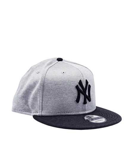 NEW ERA 9FIFTY NEW YORK YANKEES SHADOW TECH GREY/BLACK SNAPBACK HAT