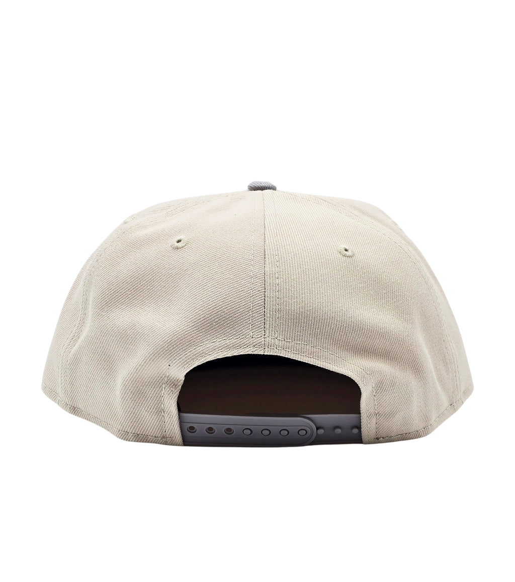 NEW ERA 9FIFTY MEN'S CHICAGO BULLS BEIGE/GREY SNAPBACK HAT