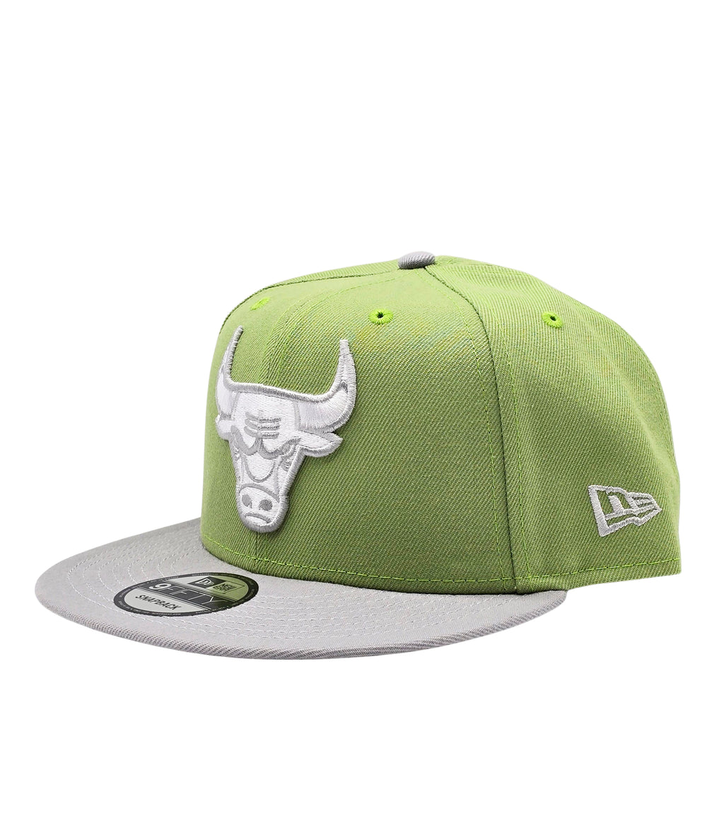 NEW ERA 9FIFTY MEN'S CHICAGO BULLS GREEN/GREY SNAPBACK HAT