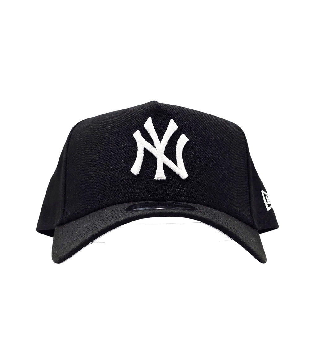 NEW ERA MEN'S 9FORTY A-FRAME MLB NEW YORK YANKEES BLACK/WHITE SNAPBACK HAT