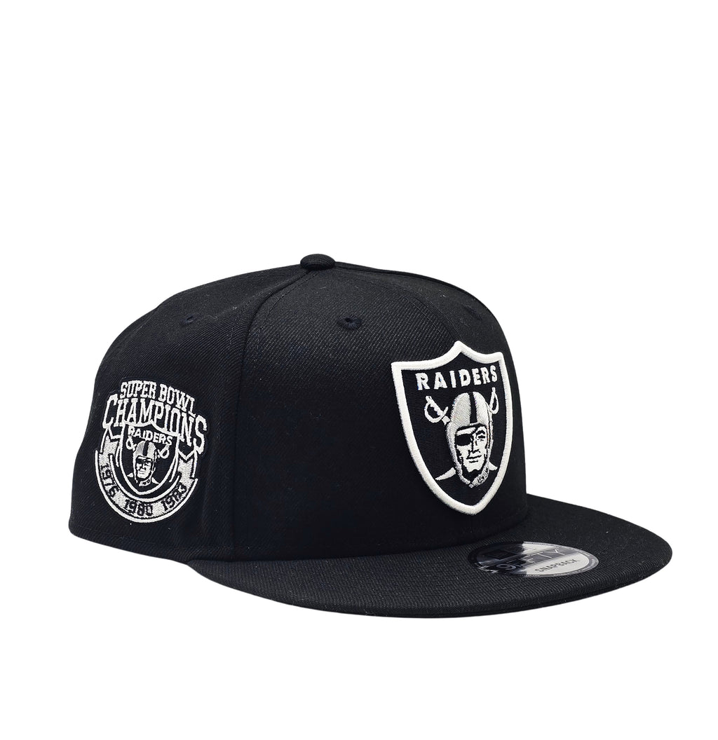 NEW ERA MEN'S 9FIFTY AMERICAN FOOTBALL LEAGUE SUPERBOWL CHAMPIONS LAS VEGAS RAIDERS BLACK SNAPBACK HAT