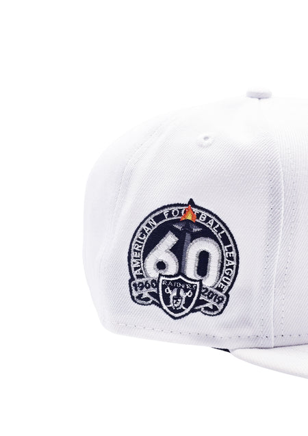 NEW ERA MEN'S 9FIFTY AMERICAN FOOTBALL LEAGUE 60TH ANNIVERSARY LAS VEGAS RAIDERS WHITE SNAPBACK HAT