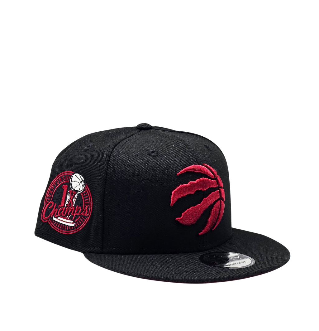 NEW ERA 9FIFTY NBA TORONTO RAPTORS 1X CHAMPS BLACK/CARDINAL RED SNAPBACK HAT