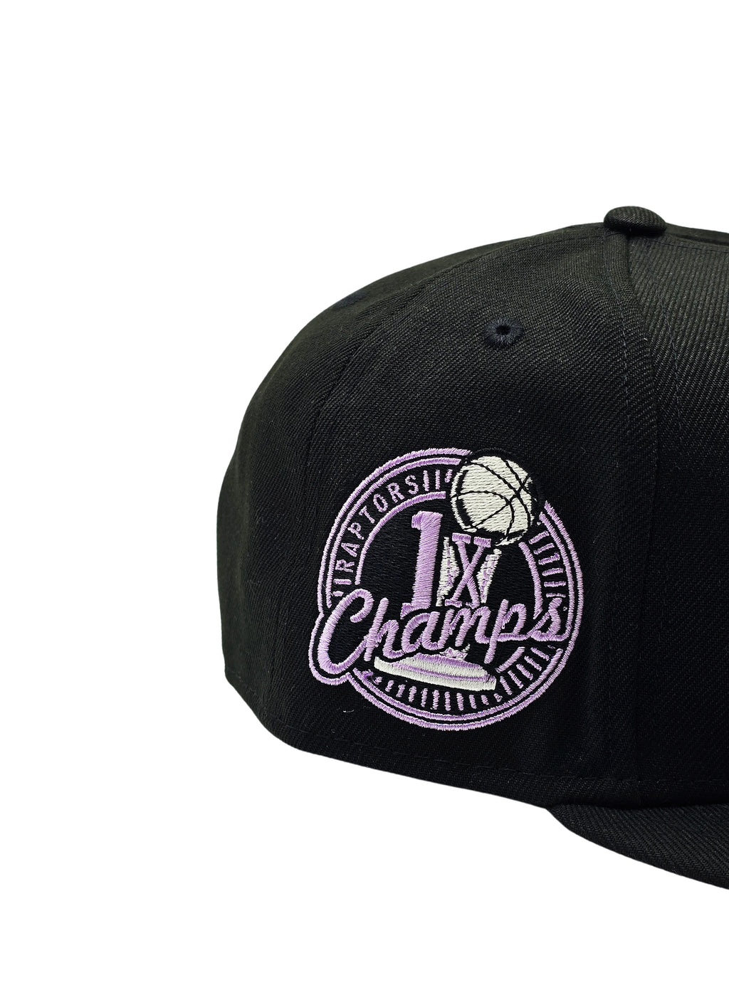 NEW ERA 9FIFTY NBA TORONTO RAPTORS 1X CHAMPS BLACK/LAVENDER SNAPBACK HAT