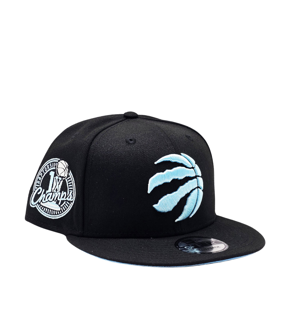 NEW ERA 9FIFTY NBA TORONTO RAPTORS 1X CHAMPS BLACK/SKY BLUE SNAPBACK HAT