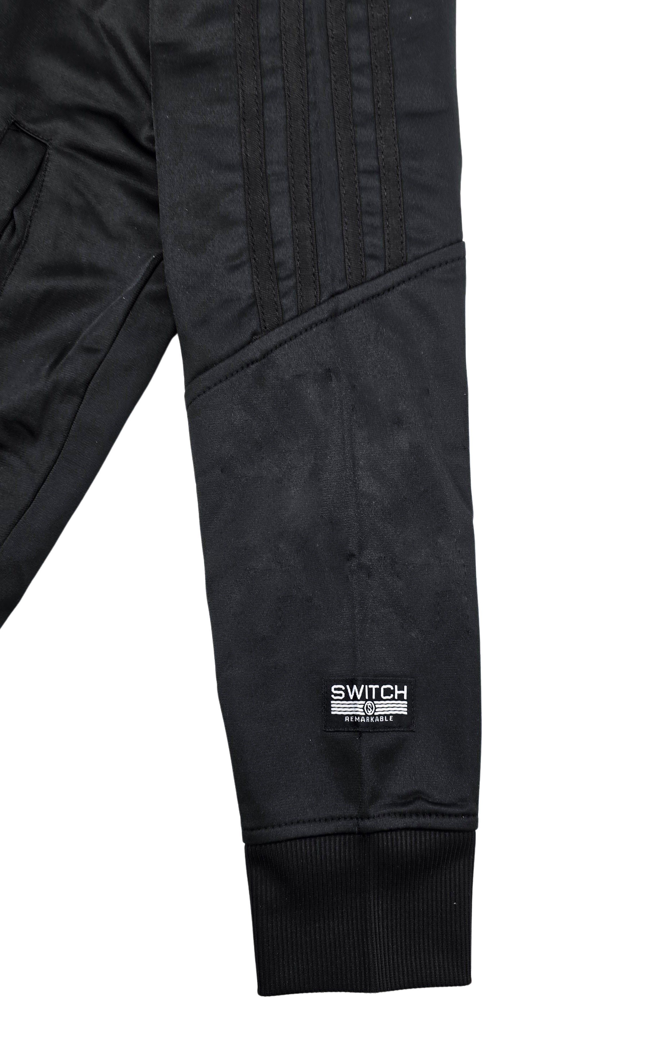 SWITCH MEN'S BASIC SIDE-STRIPES 2-PIECE TRACK SET (BLACK)