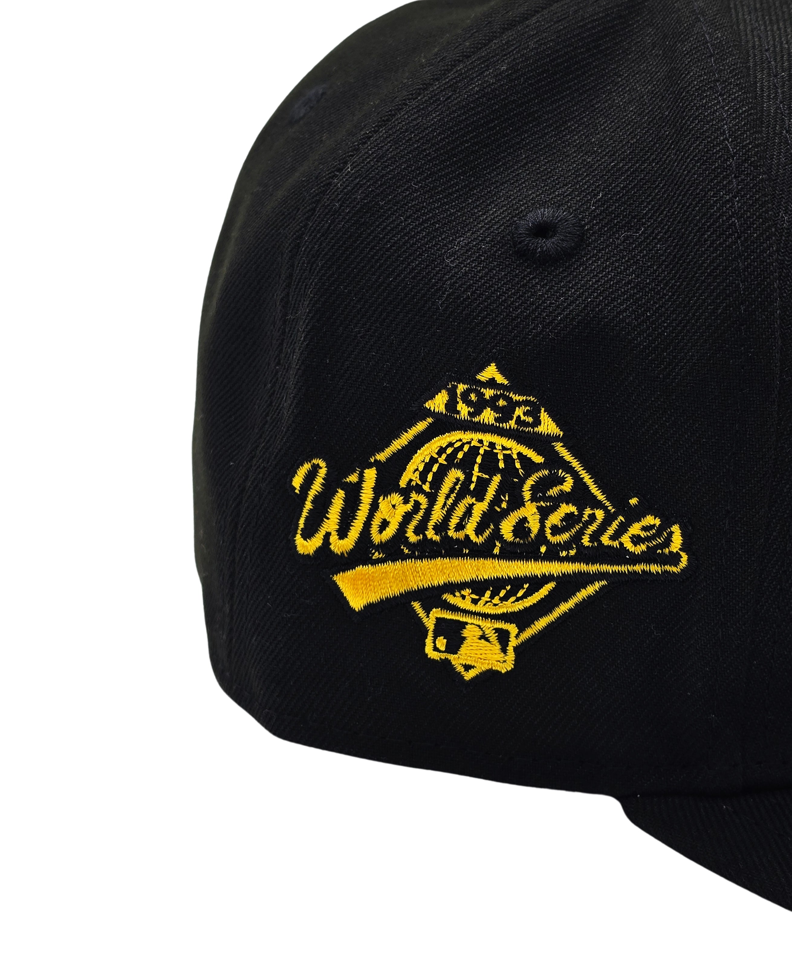 NEW ERA 59FIFTY MLB TORONTO BLUE JAYS 1993 WORLD SERIES BLACK/GOLD FITTED HAT