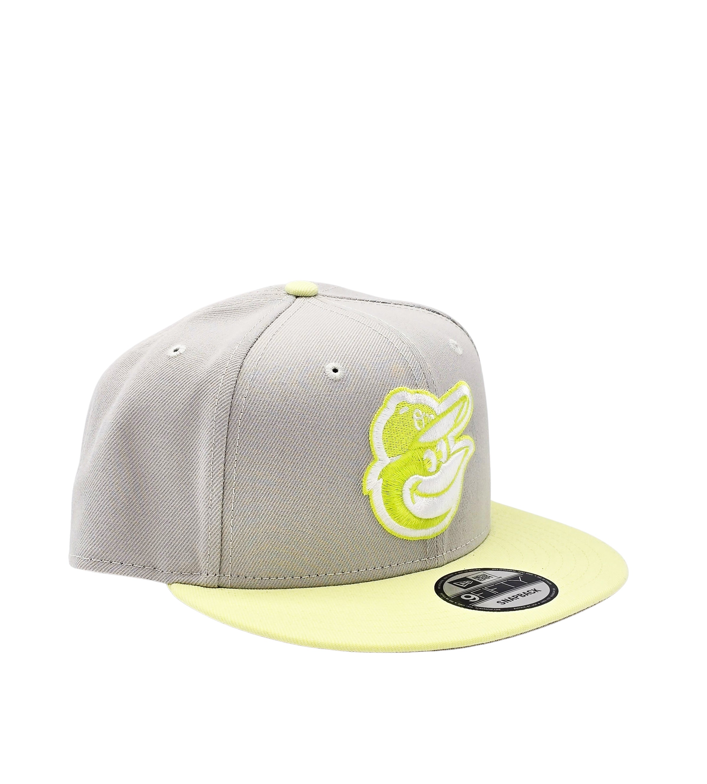 NEW ERA 9FIFTY MLB BALTIMORE ORIOLES GREY/GREEN SNAPBACK HAT