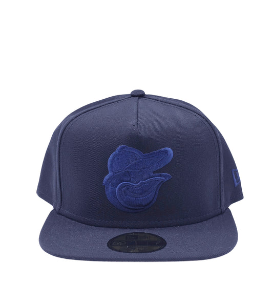 NEW ERA 59FIFTY MLB BALTIMORE ORIOLES NAVY BLUE FITTED HAT
