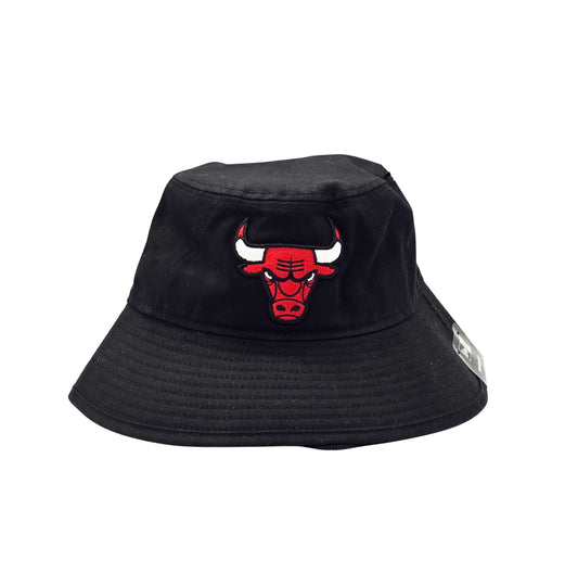 NEW ERA NBA CHICAGO BULLS BLACK/RED BUCKET HAT