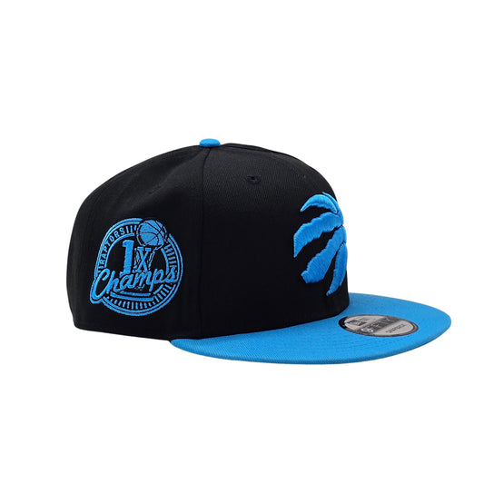 NEW ERA 9FIFTY NBA TORONTO RAPTORS 1X CHAMPS BLACK/BLUE SNAPBACK HAT