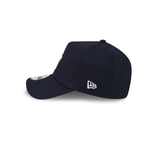 MEN'S NEW ERA MLB 9FORTY A-FRAME NEW YORK YANKEES NAVY BLUE & WHITE SNAPBACK HAT