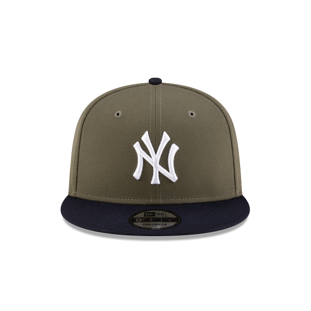 MEN'S NEW ERA MLB CHASE 9FIFTY NEW YORK YANKEES OLIVE GREEN & NAVY BLUE SNAPBACK HAT