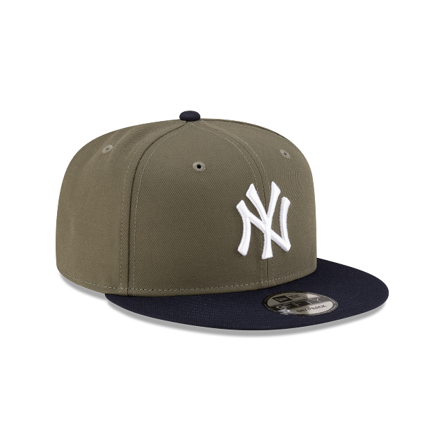 MEN'S NEW ERA MLB CHASE 9FIFTY NEW YORK YANKEES OLIVE GREEN & NAVY BLUE SNAPBACK HAT