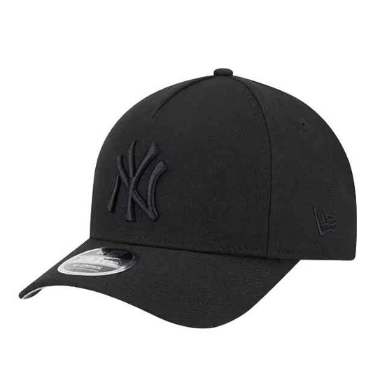 MEN'S NEW ERA MLB 9FORTY M-CROWN A-FRAME NEW YORK YANKEES ALL BLACK SNAPBACK HAT