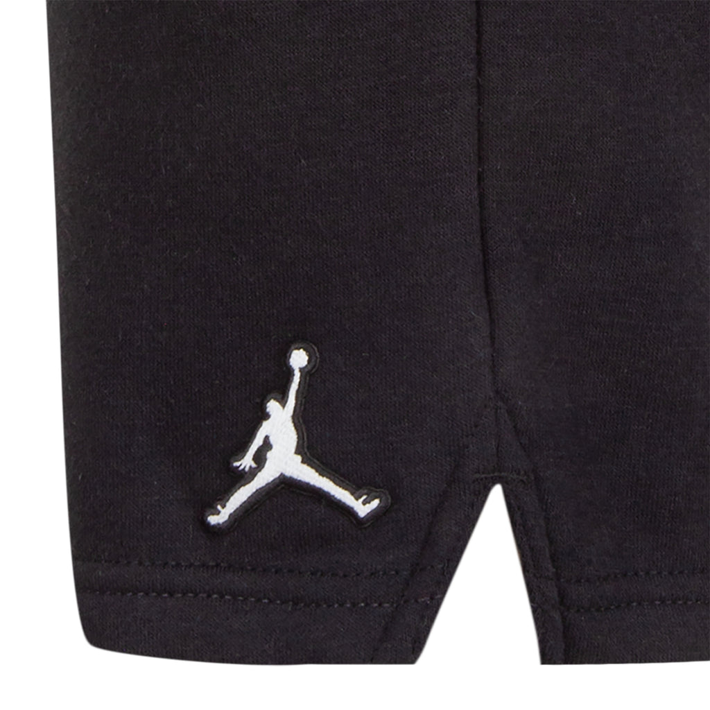 JORDAN YOUTH BOYS' ESSENTIAL SHORTS (BLACK SIZES S-XL)