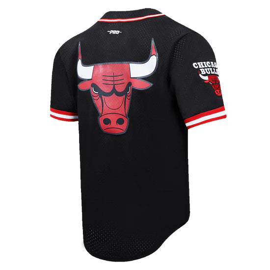 PRO STANDARD NBA CHICAGO BULLS SCRIPT TAIL MEN'S WARM UP BLACK/RED SHORT SLEEVE JACKET