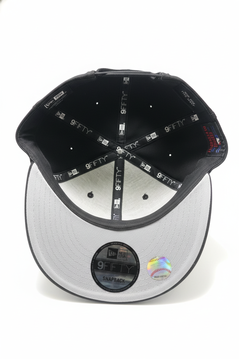 9FIFTY NEW ERA MLB TORONTO BLUE JAYS TWIST TRICK BLACK SNAPBACK HAT