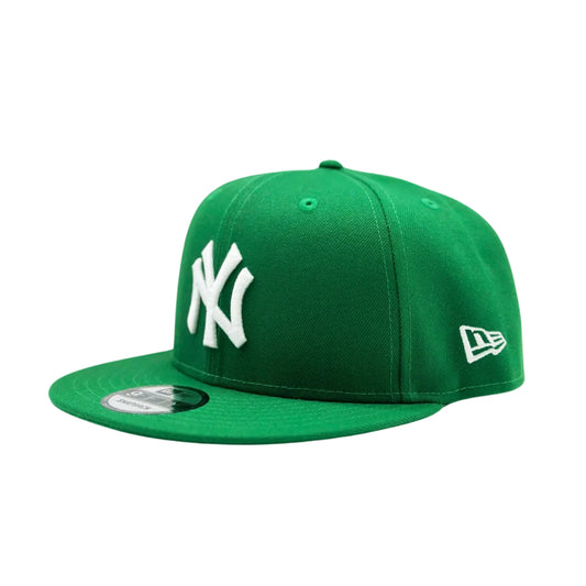 NEW ERA 9FIFTY NEW YORK YANKEES GREEN WITH WHITE LOGO SNAPBACK HAT