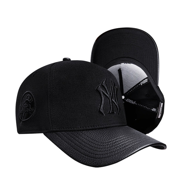 PRO STANDARD MLB NEW YORK YANKEES BLACKOUT PINCH FRONT BLACK STRAPBACK CAP