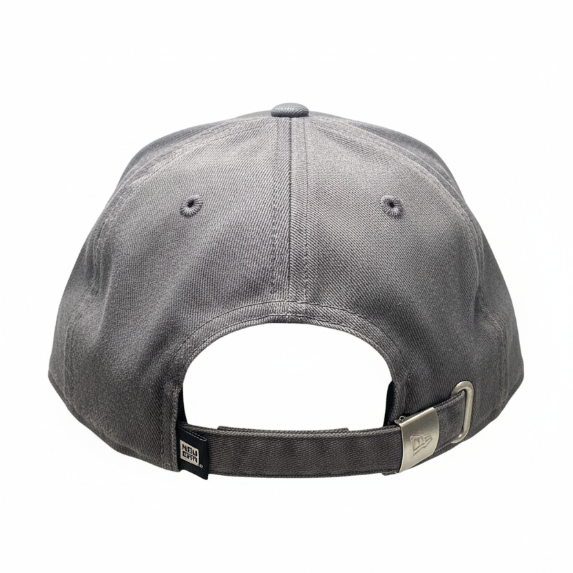 WOMEN'S NEW ERA DC COMICS GREY WITH YELLOW BATMAN LOGO CAP