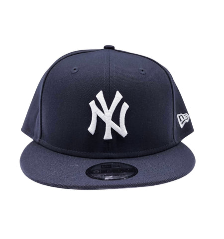 MEN'S 950 NEW YORK YANKEES NAVY/WHITE SNAPBACK HAT