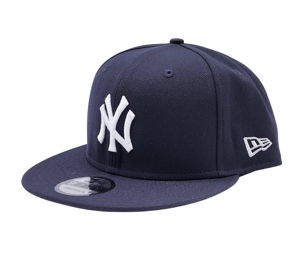 MEN'S 950 NEW YORK YANKEES NAVY/WHITE SNAPBACK HAT