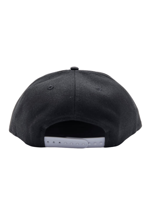 MEN'S 950 NFL LAS VEGAS RAIDERS BLACK/GREY BASIC SNAPBACK HAT