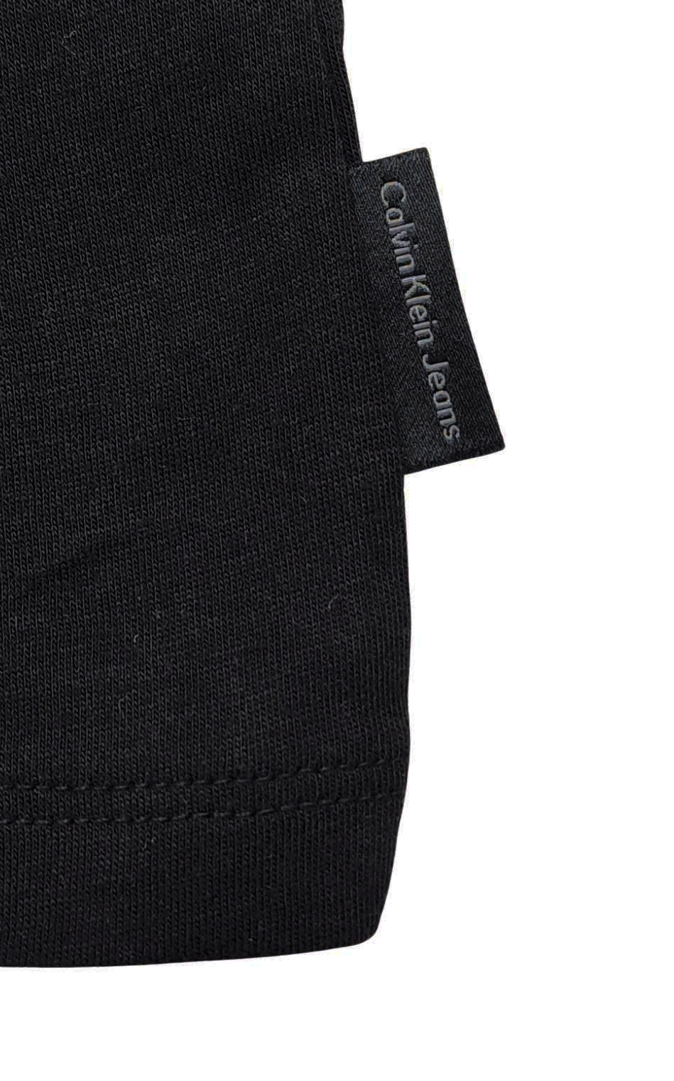 CALVIN KLEIN JEANS WOMEN'S LOGO T-SHIRT (BLACK)