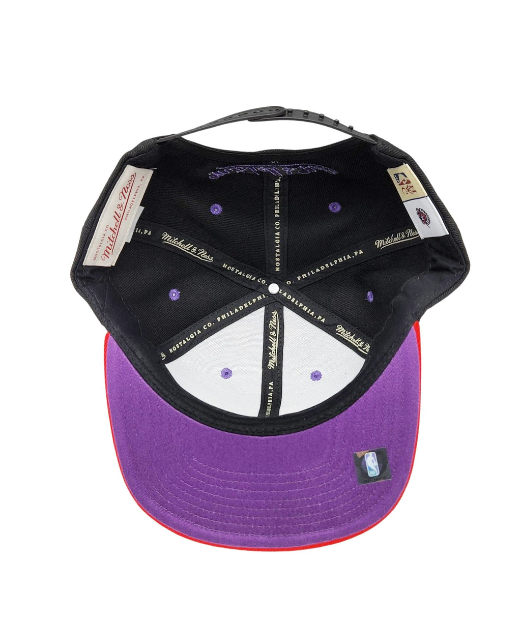 TORONTO RAPTORS THE REMIX SNAPBACK (BLACK/RED)