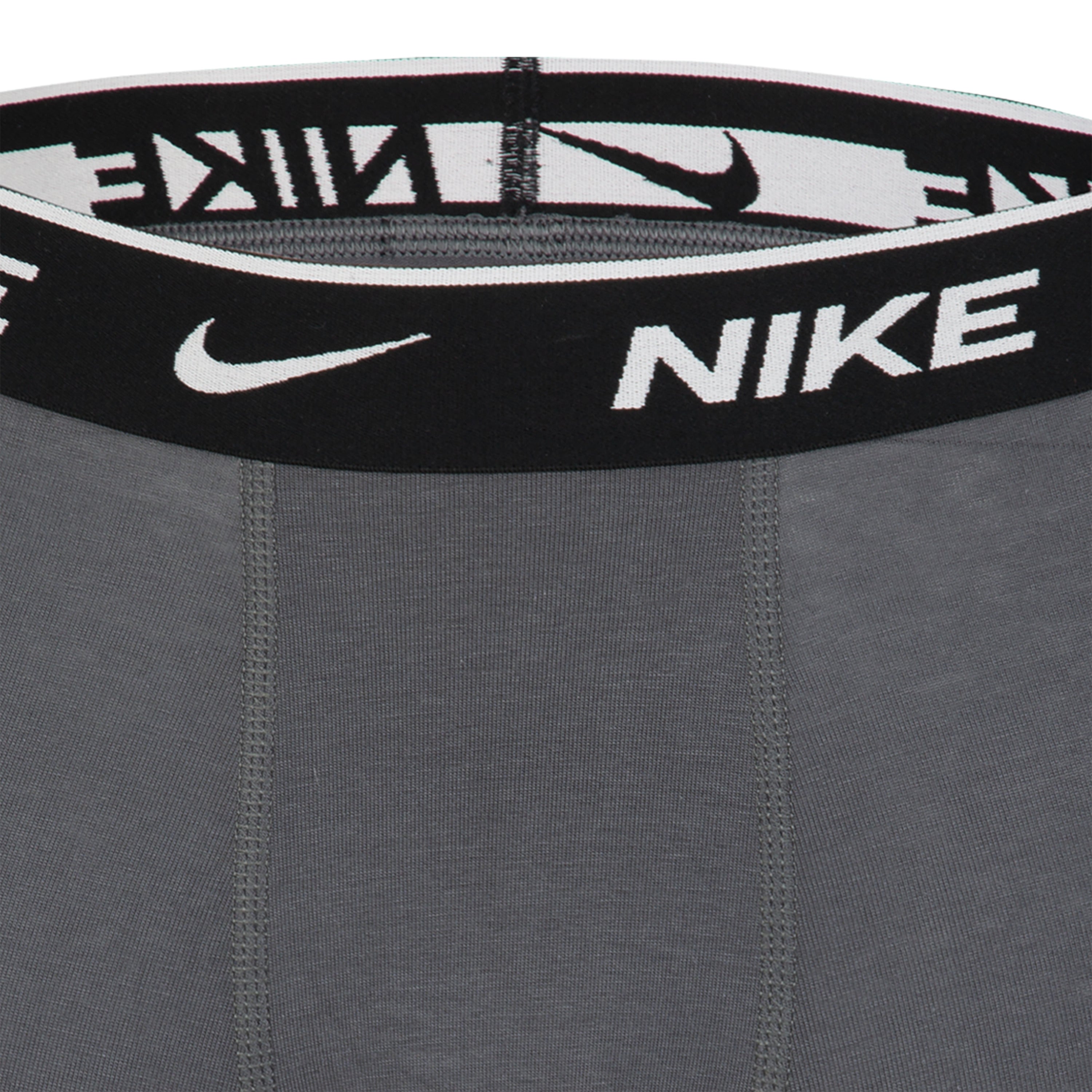 NIKE BOYS' ESSENTIAL MICRO BOXER BRIEF (BLACK)