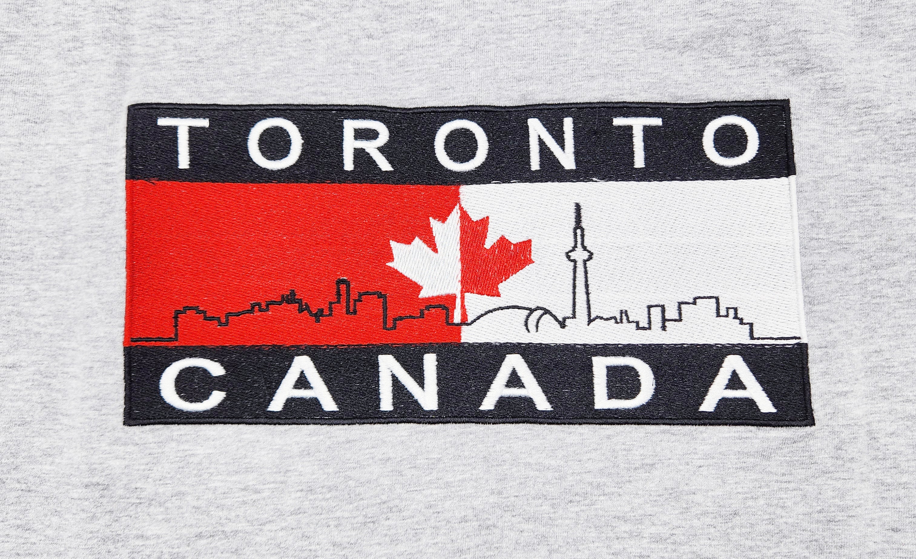 TORONTO CANADA EMBROIDERED LOGO PRINT T-SHIRT (GREY)